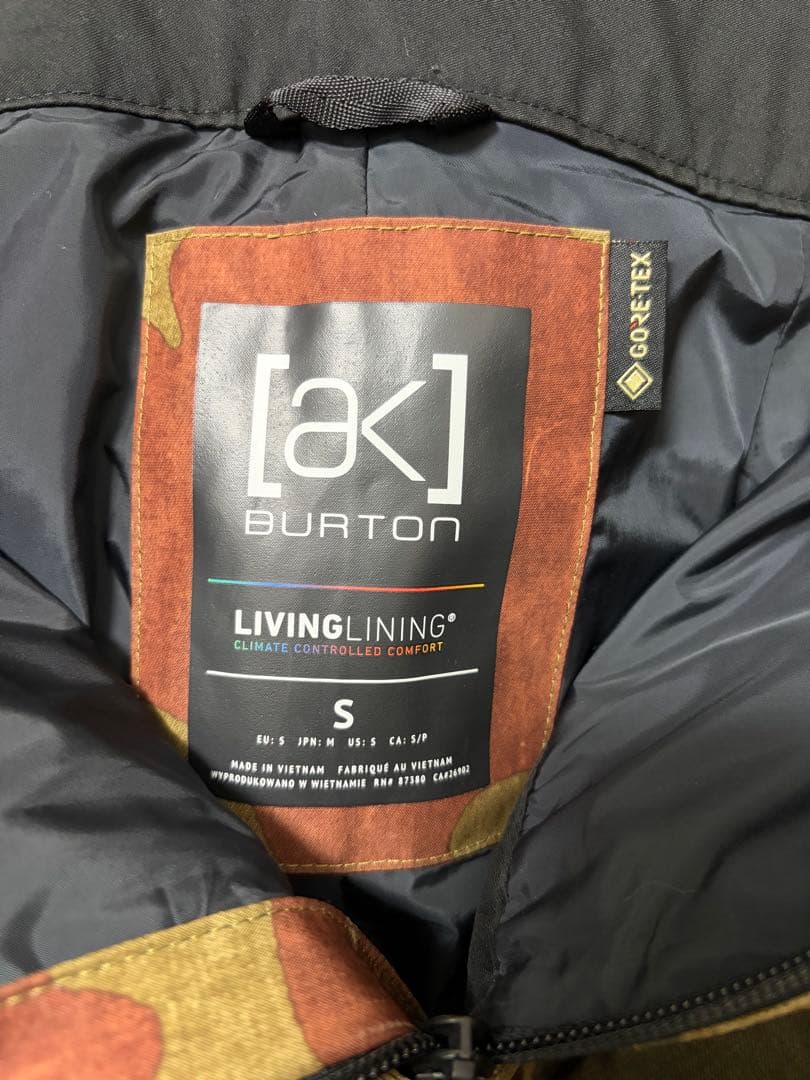 Burton ak カモフラージュ ビブパンツ GORE-TEX 日本 Mサイズ