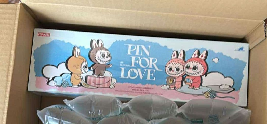 ポップマート ザ モンスターズ ラブブ ピンぬいぐるみ ペンダント (N-Z)