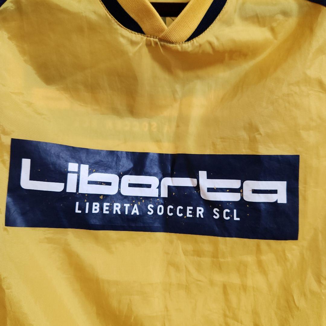 リベルタ　サッカースクール　ユニフォームセット　半袖　短パン　ピステ