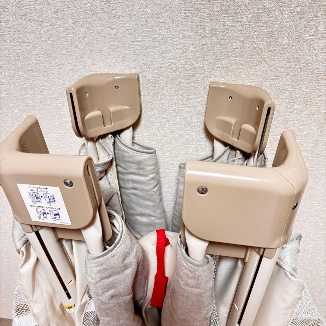 【美品・付属品完備】アップリカ ココネルエアープラス　ホワイトベージュ