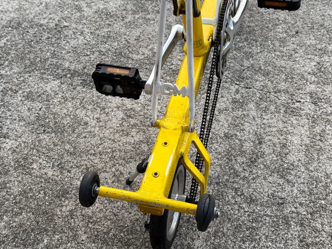 CarryMe 8インチ折りたたみ自転車 / キャリーミー