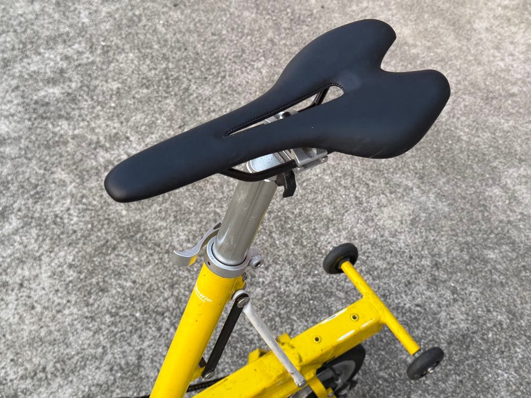 CarryMe 8インチ折りたたみ自転車 / キャリーミー