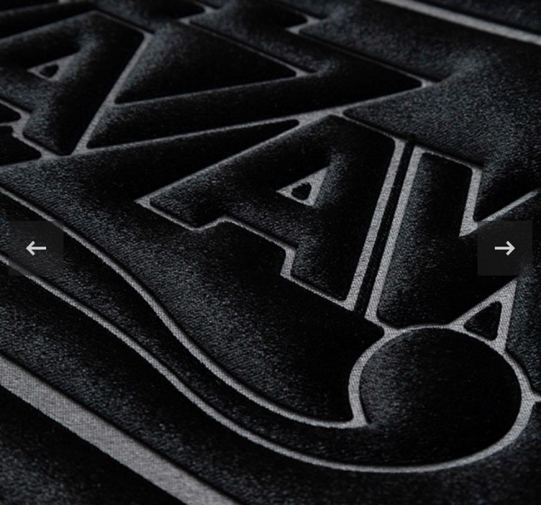 キ*ー様 矢沢永吉　希少　カーシートクッション(ロゴ)ブラック　品切れ