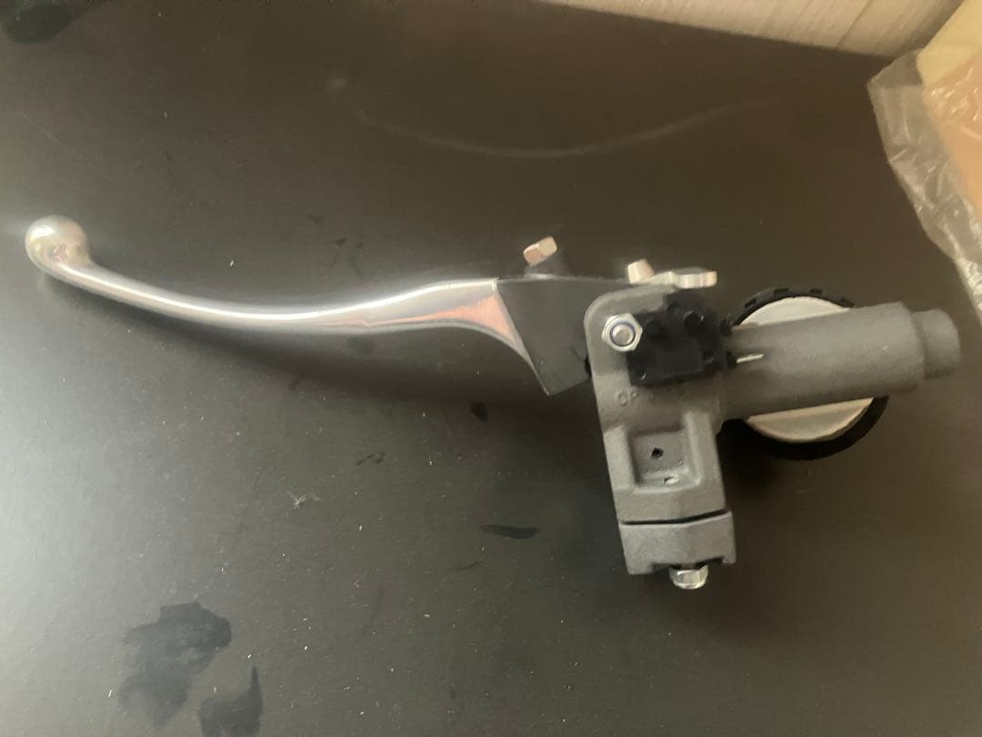 アルミ製 油圧式ブレーキレバー 汎用タイプ