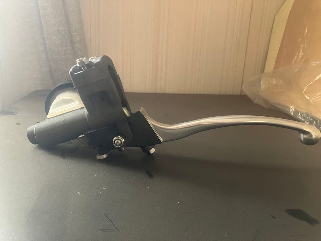 アルミ製 油圧式ブレーキレバー 汎用タイプ