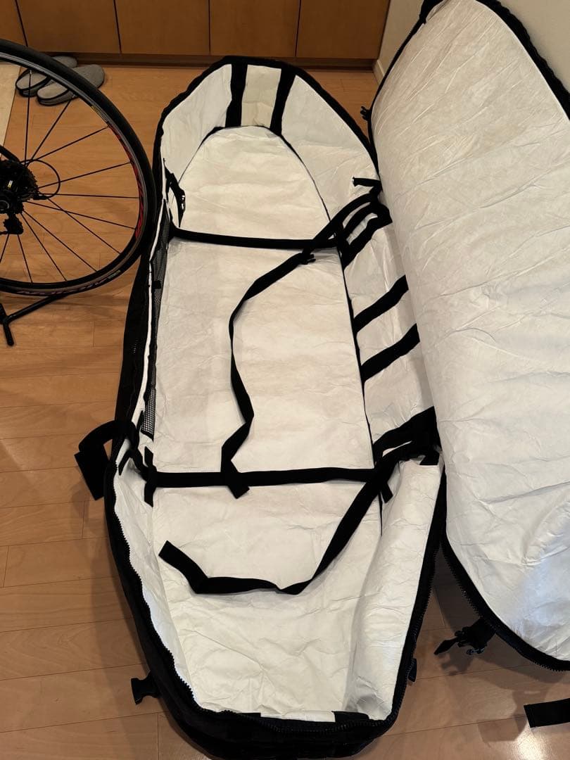 【じょん】　CHANNEL Sサーフボードケース　（手渡のみ）