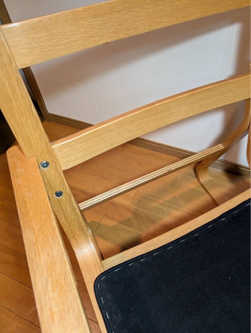 ■送料込■無印良品リビングでもダイニングでもつかえるソファチェア 椅子アーム