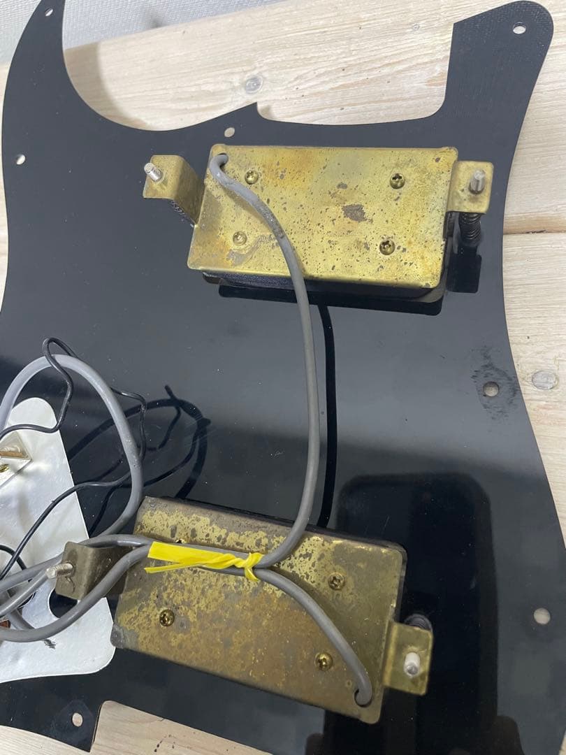 未完成　フェルナンデス　80'sストラトキャスター