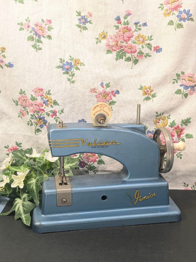 イギリス アンティーク バルカン トイミシン ミニミシン