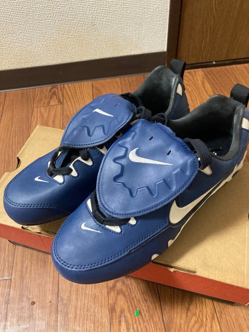 NIKE AIR NOMO スパイク