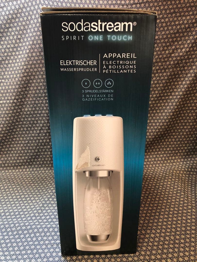 【新品未使用】sodastream Spirit One Touch ホワイト