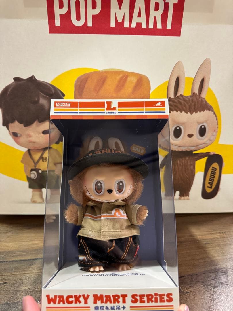 POP MART Wacky Mart Series Lサイズフィギュア