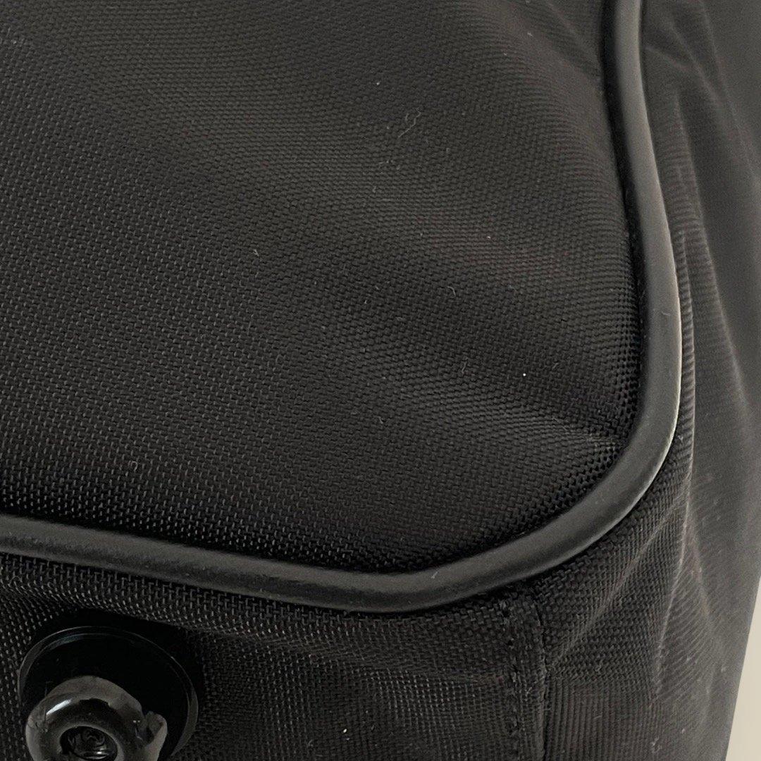 CDG コムデギャルソン 美品 CLASSICショルダーバック 定価¥29700