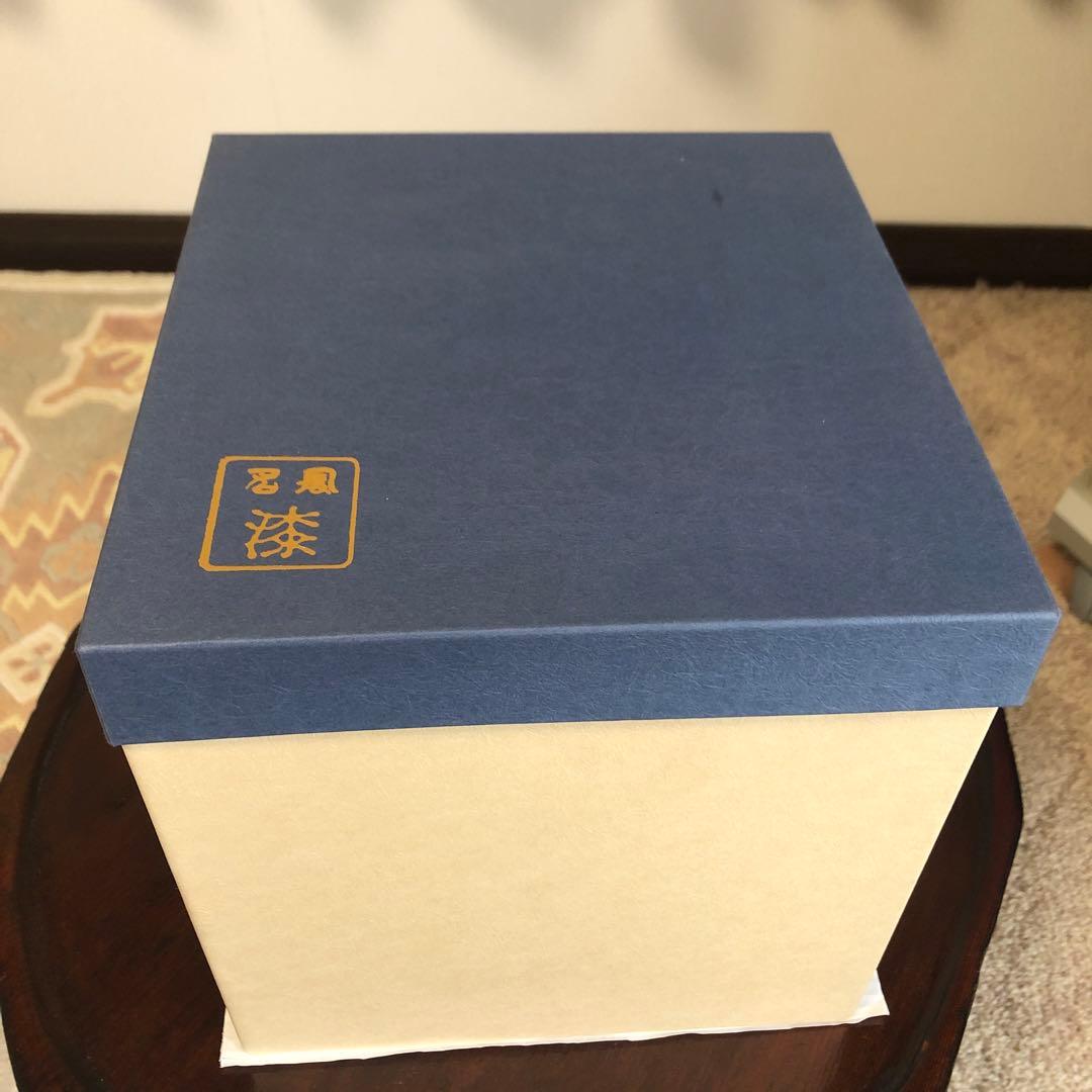 秀衡塗　重箱　三段重　菊紋　漆器　天然木　7寸×6.5寸　専用箱　未使用品　美品