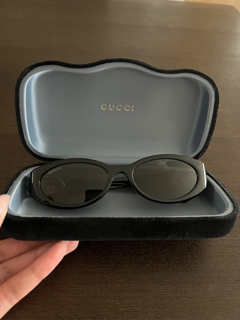 GUCCI ブラック ラウンドサングラス ケース付き