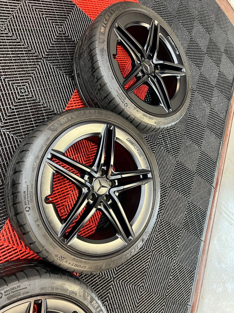 AMG 19インチホイールのみ　 CLA45S 純正