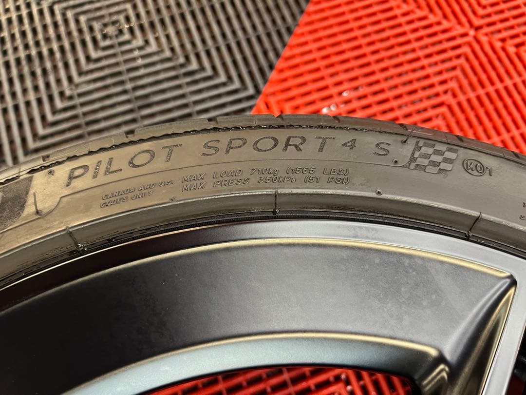 AMG 19インチホイールのみ　 CLA45S 純正