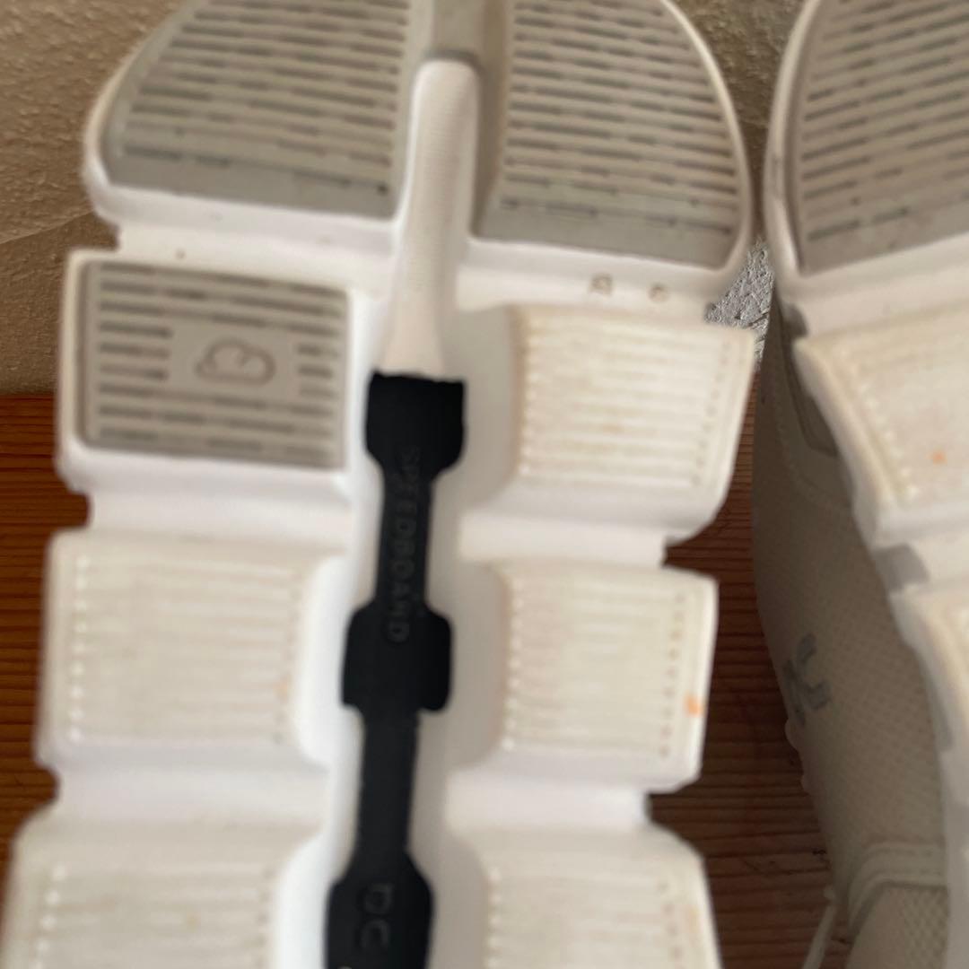 On Cloud 6 ランニングシューズ 24cm 女性