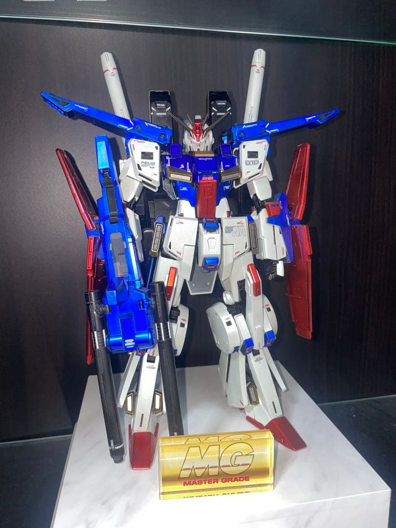 MG 強化型 ZZガンダム Ver.Ka 完成品　塗装完成品
