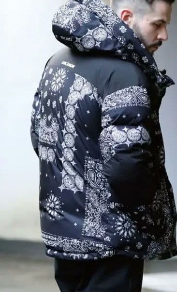 ARCANUM DESIGN AR ストレッチ マウンテンダウンジャケット