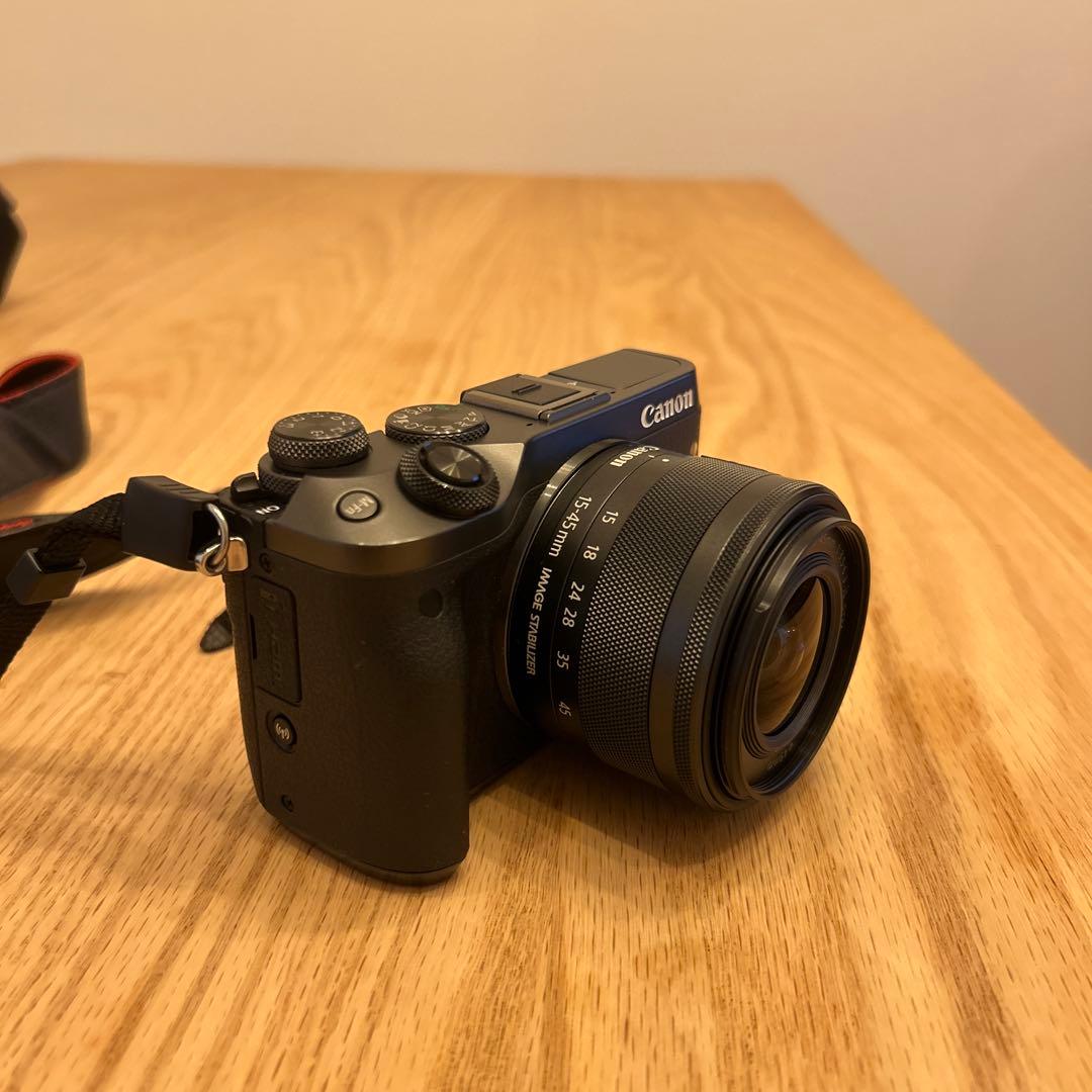 Canon EOS M6 ブラック　ミラーレス一眼