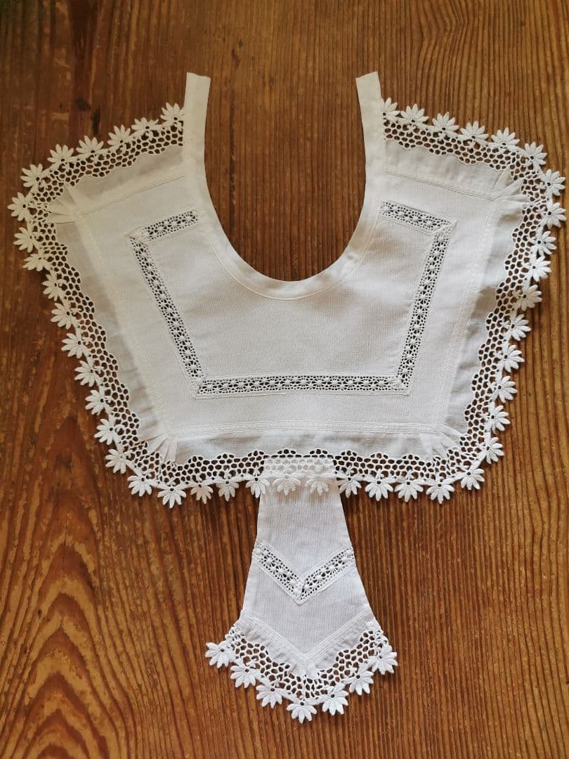 アンティークフランス 花のギュピールレース 付け襟 ＆ジャボ お揃い２点セット