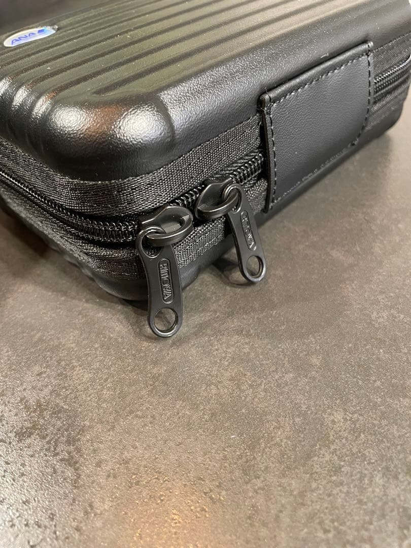 ANA RIMOWA キャリーケース型ポーチ　未使用