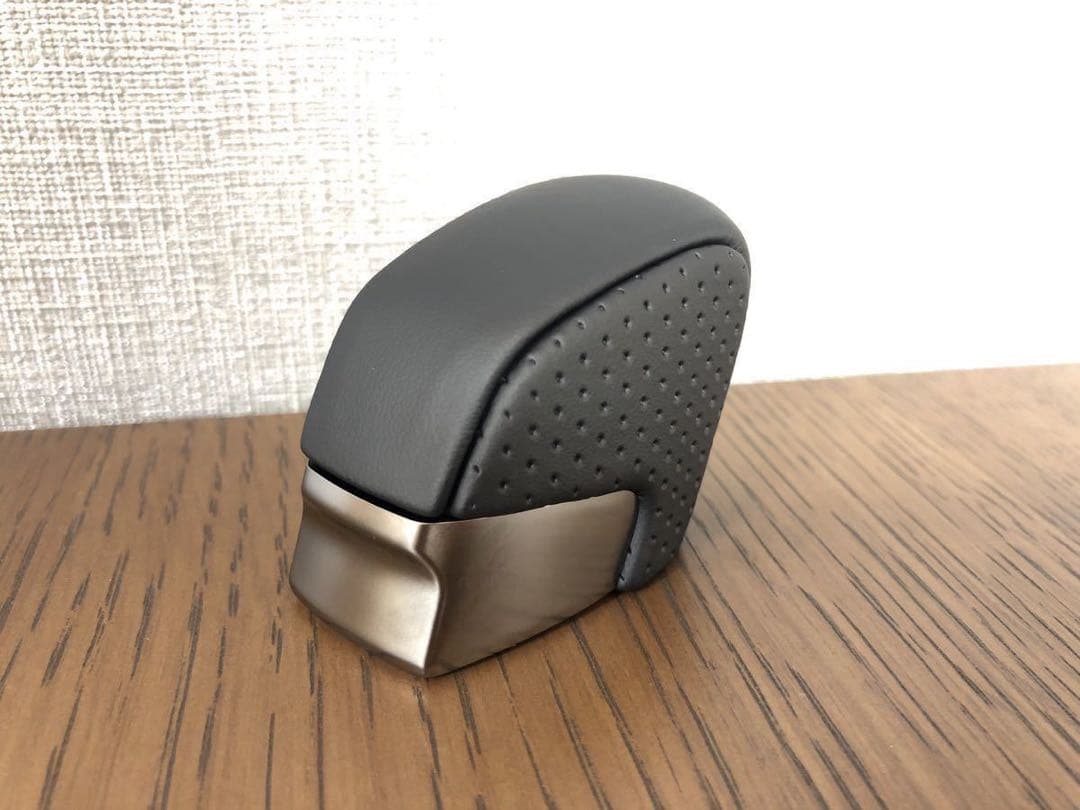 60プリウス　ドアスタビライザー・レクサスシフトノブ（最終値下げ）