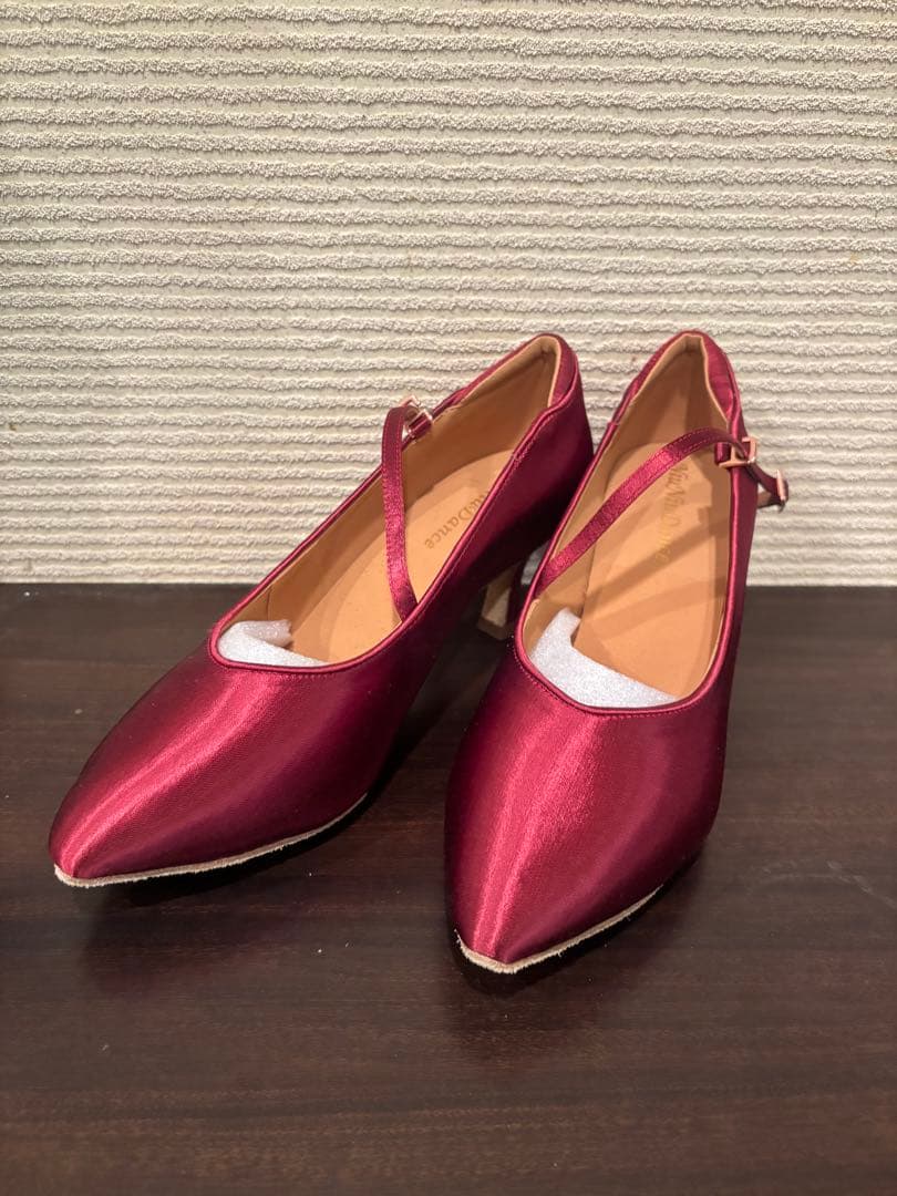 社交ダンス　シューズ　赤