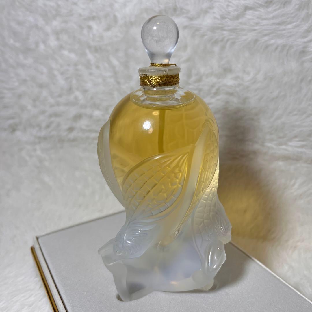 希少　ラリック　パルファン　2002 75ml