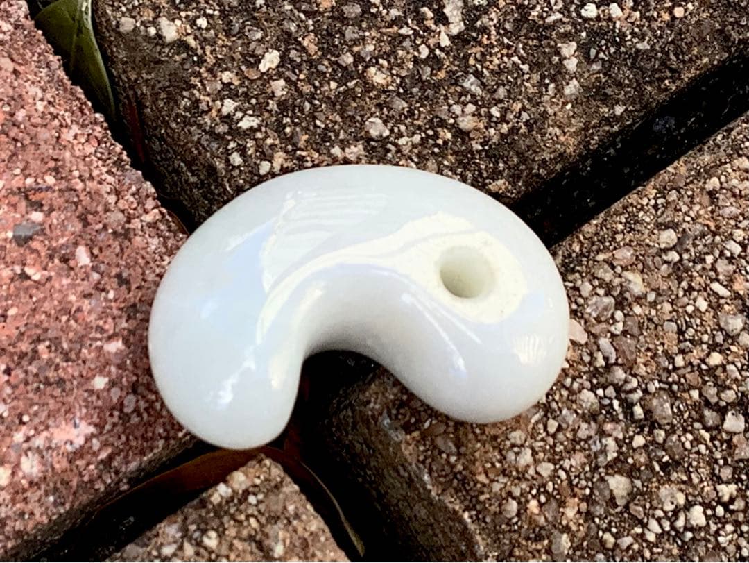 黙って40万円以上‼️糸魚川翡翠ジェダイト勾玉　品質お値段自信あり外部鑑定鑑別書付