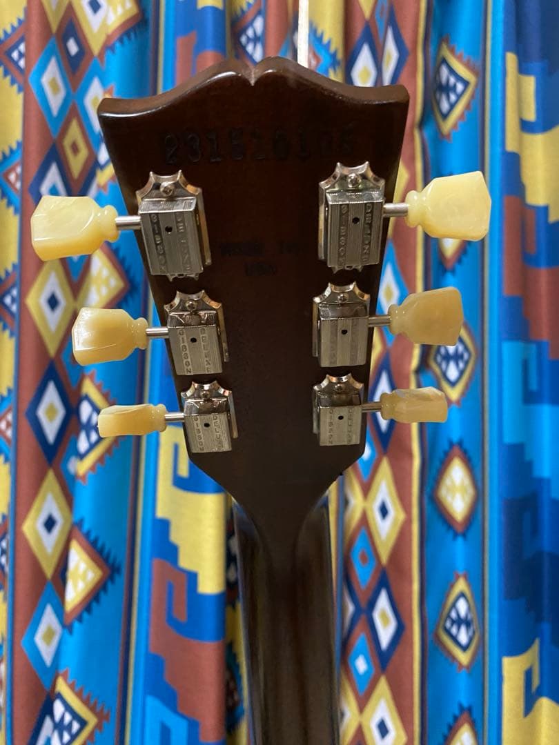 ギブソンES335 satin(satin vintage burst)