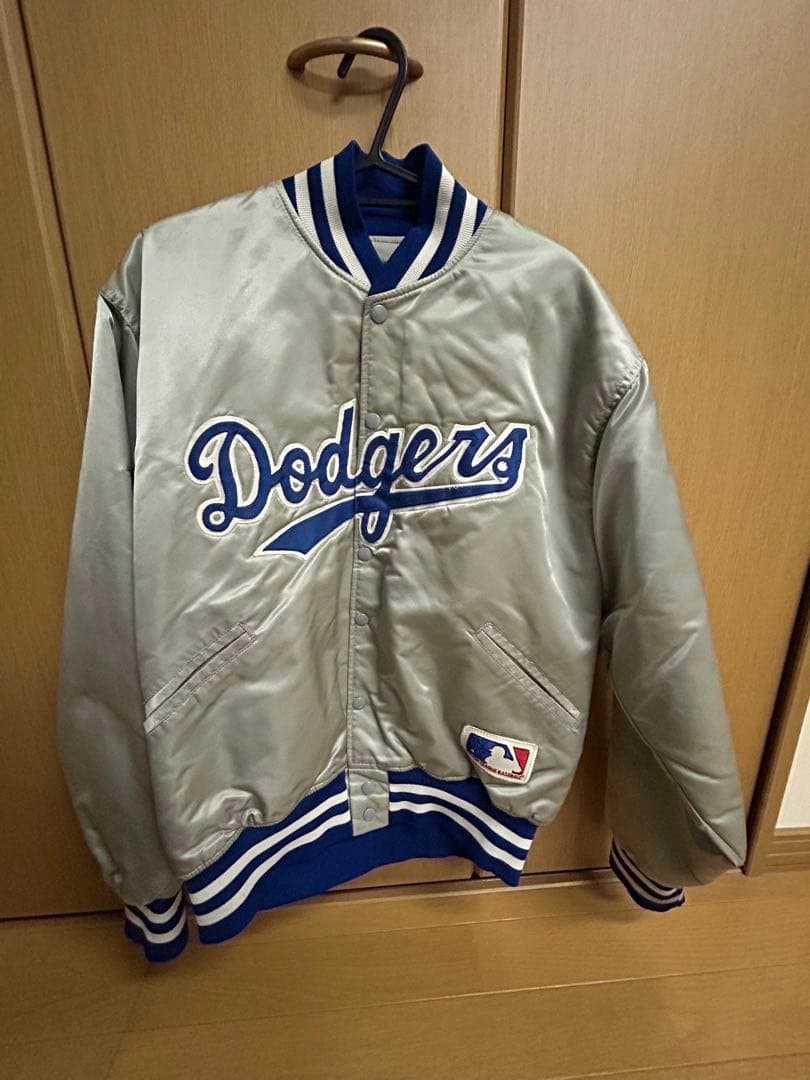 ドジャース　ナイロンスタジャン サイズM
