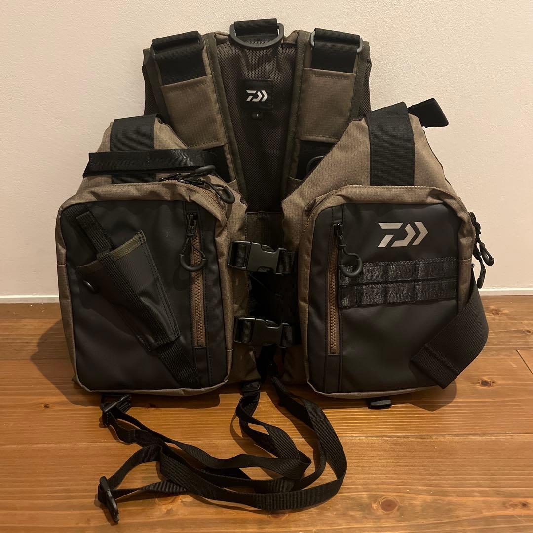ダイワ ウェーディングベスト 未使用品