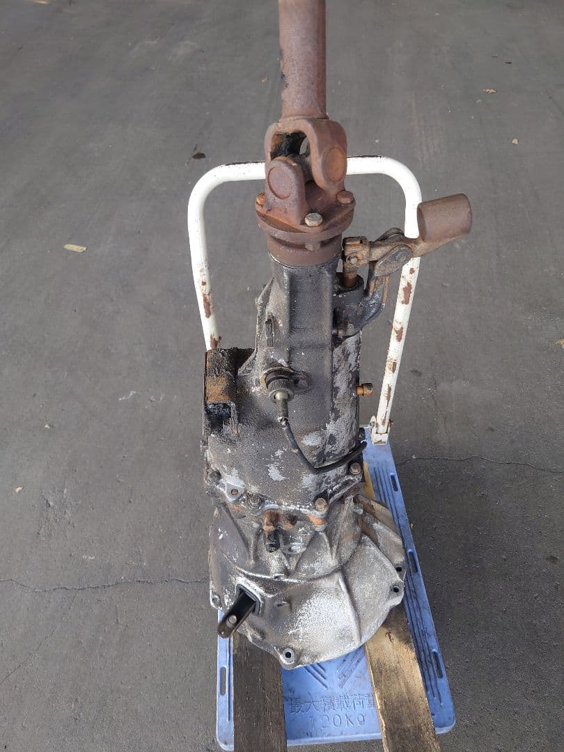 SR311 トランスミッション