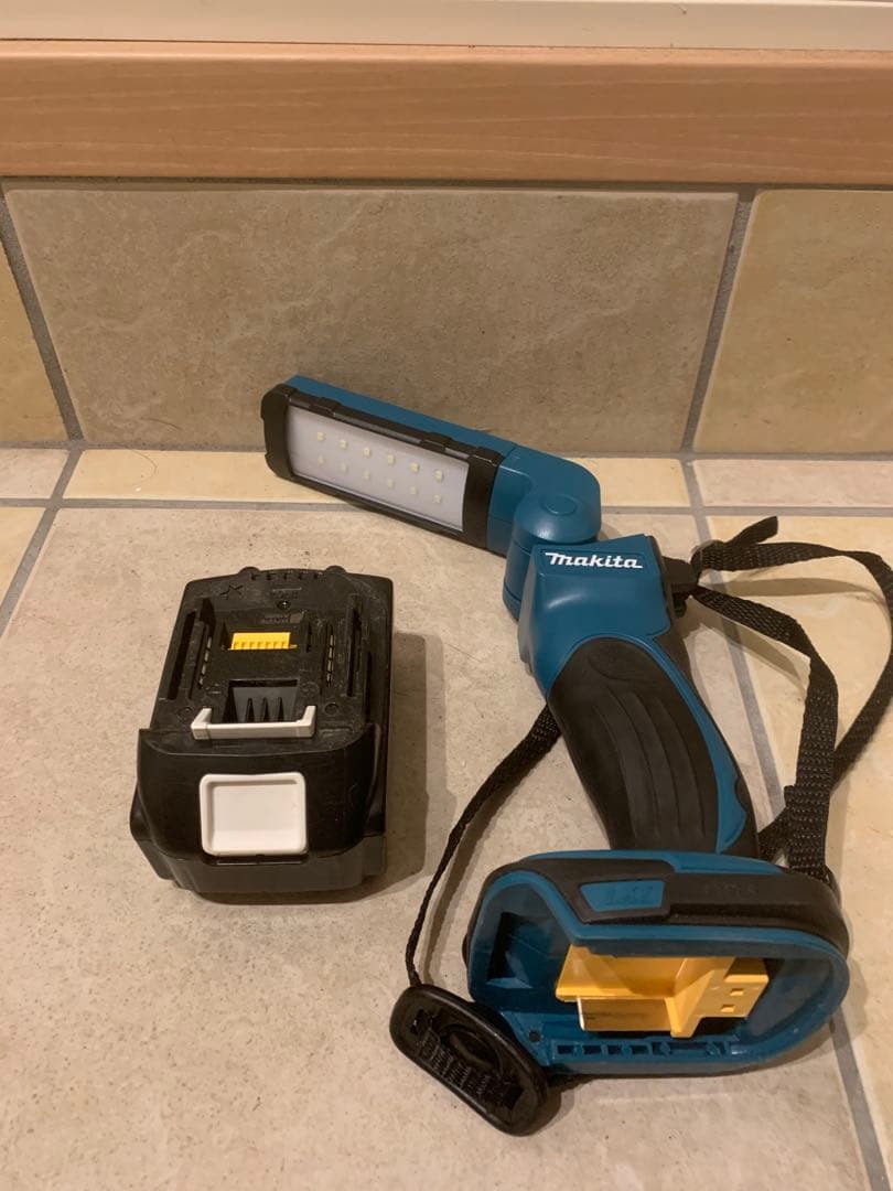 マキタ LEDワークライト ML801 バッテリーセット