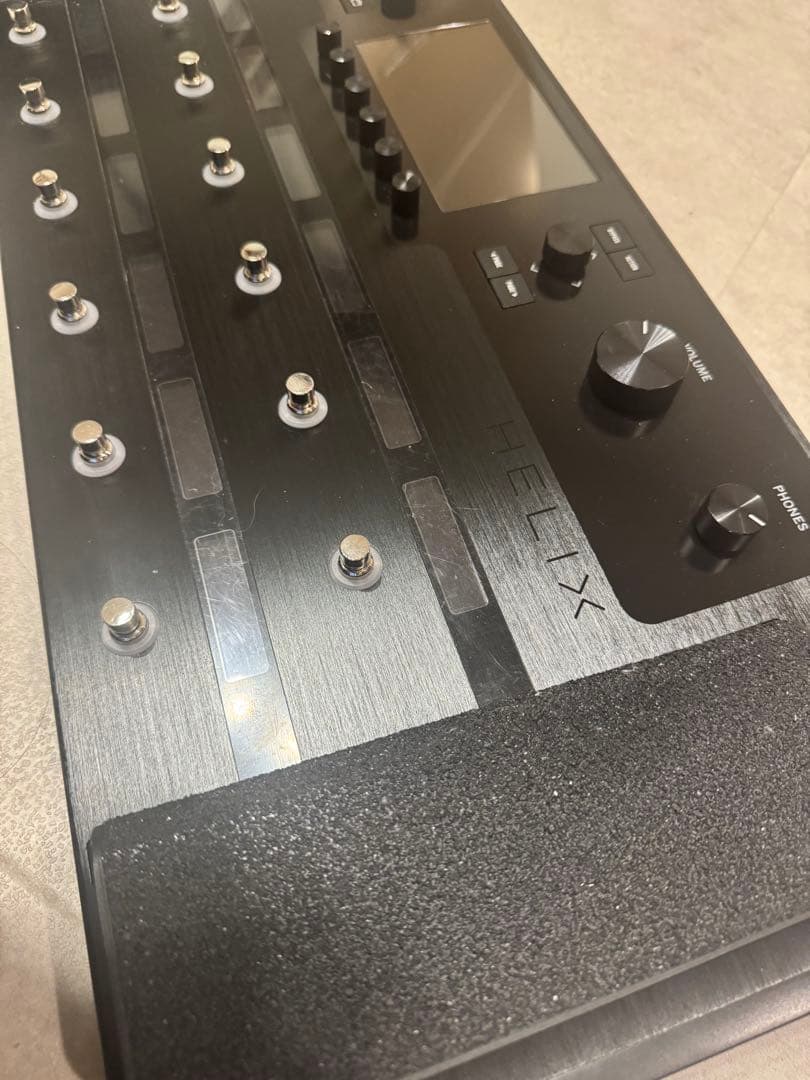 Line6 Helix Floor ケース付き