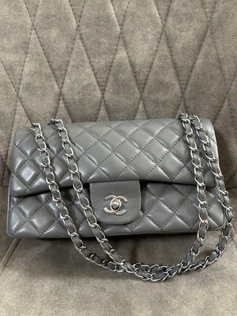 極美品　ノベルティ　 チェーン　ショルダーバック