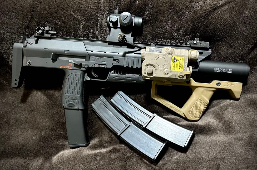 東京マルイ MP7A1 コンパクト電動ガン カスタム多数