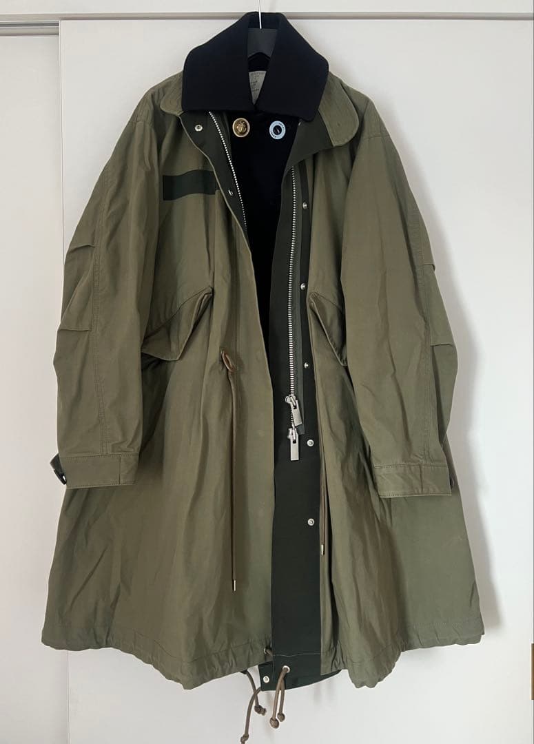 Sacai ダブルブレステッド　マルチボタンコート