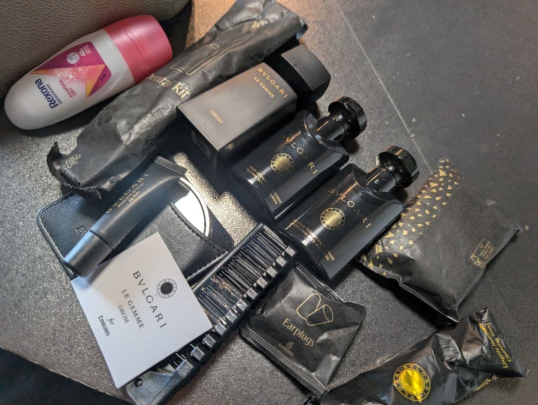 【新品未開封】エミレーツ航空 ファーストクラス アメニティ ブルガリ