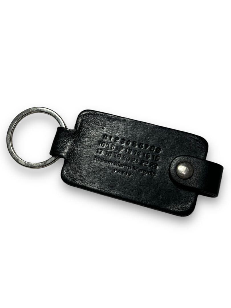 Maison Margiela メゾン マルジェラ カレンダーロゴ キーリング