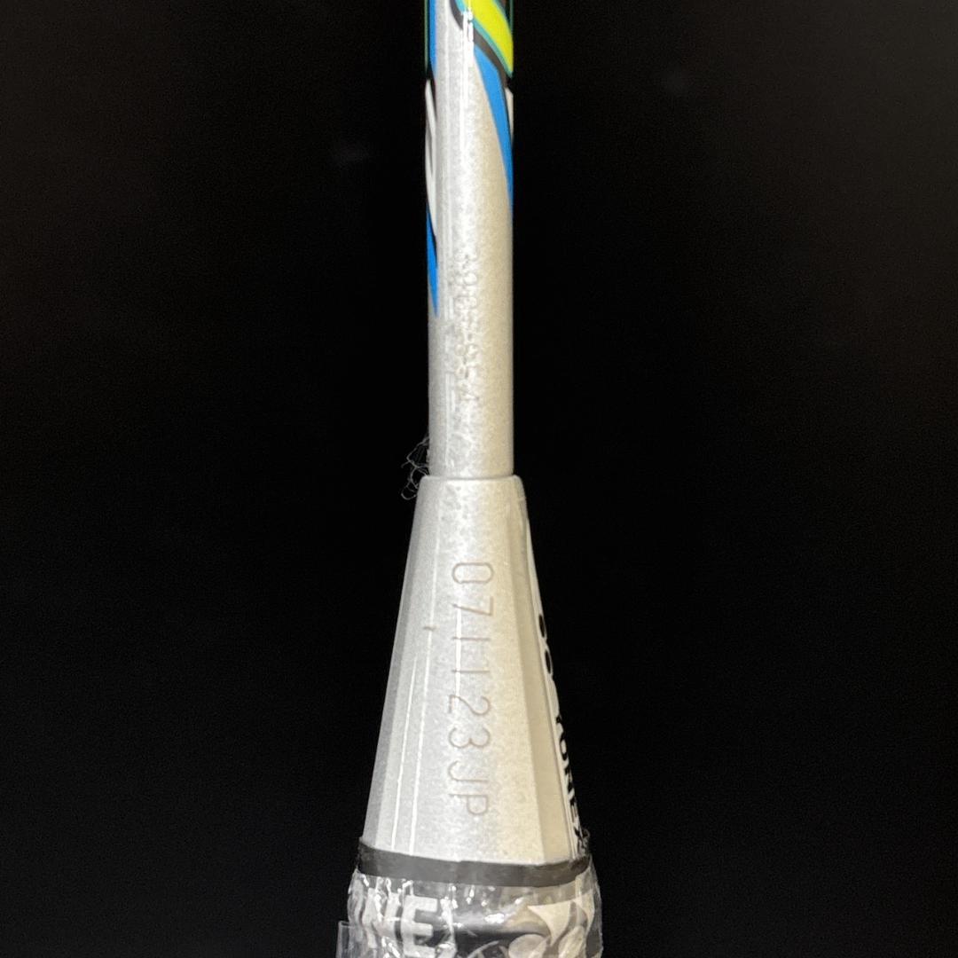 YONEX 　NANORAY　800　バトミントンラケット　ガット無し