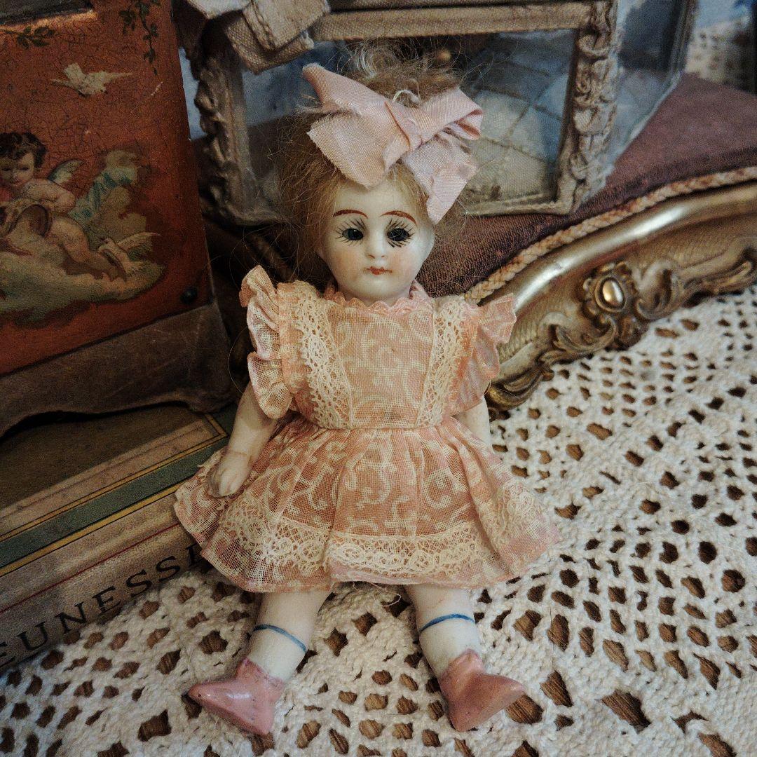 ミニョネット♡ピンクブーツの可愛い女の子♡ケストナーアンティークドール