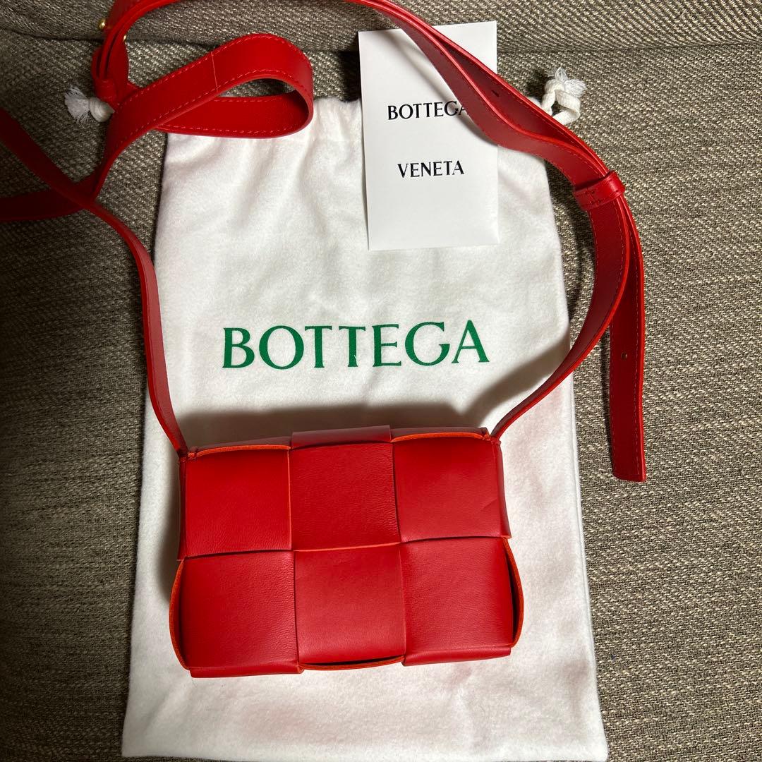 未使用　BOTTEGA VENETA キャンディカセット