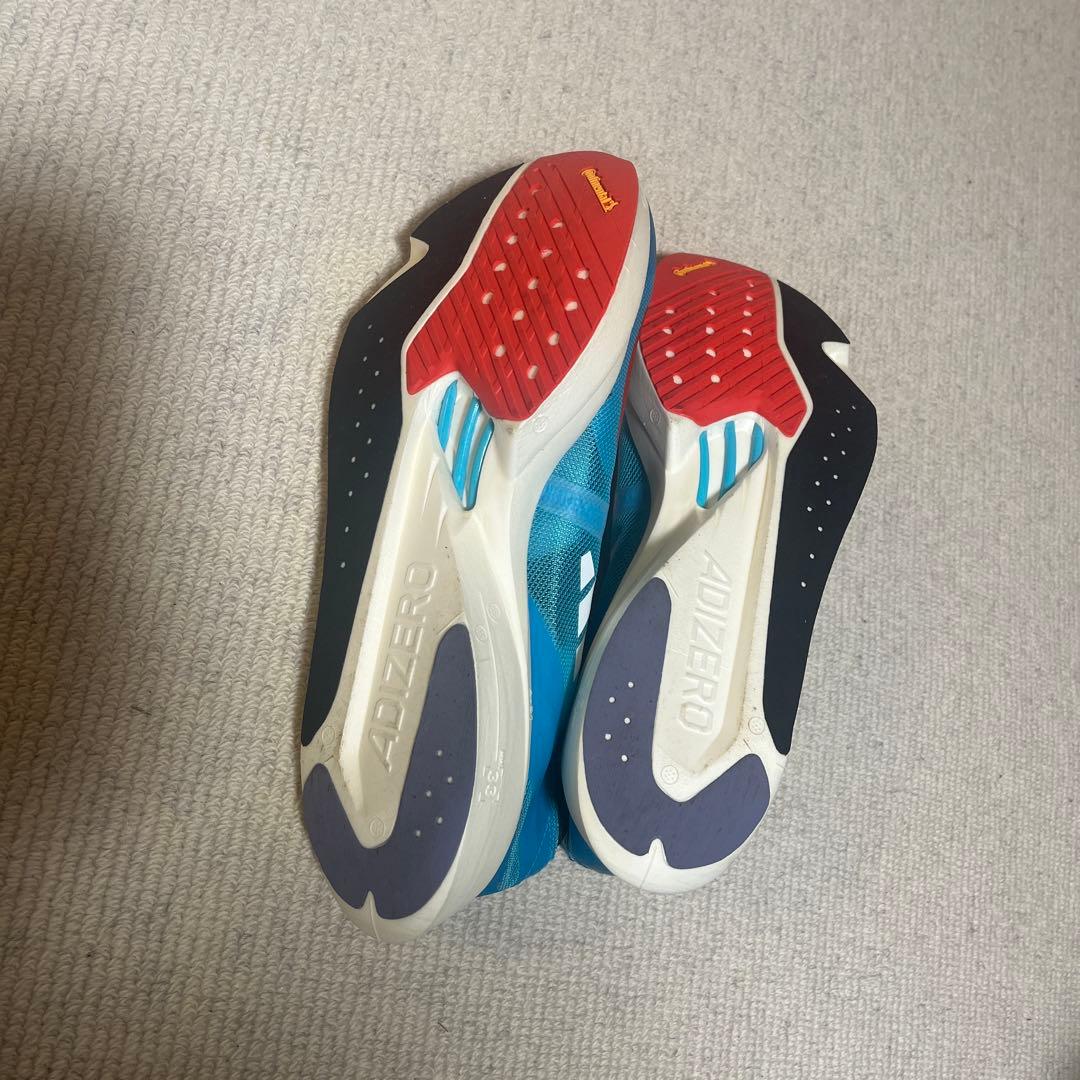 アディゼロ　タクミセン9