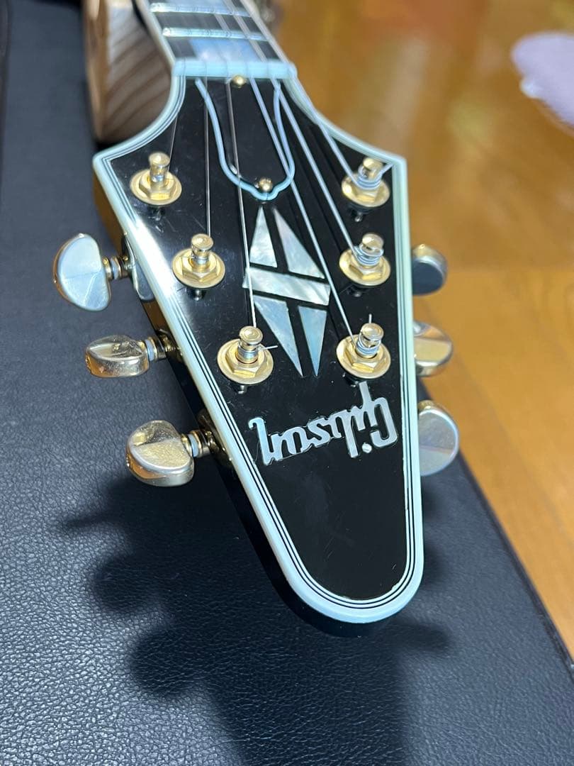 ギター GIBSON Flying V Custom