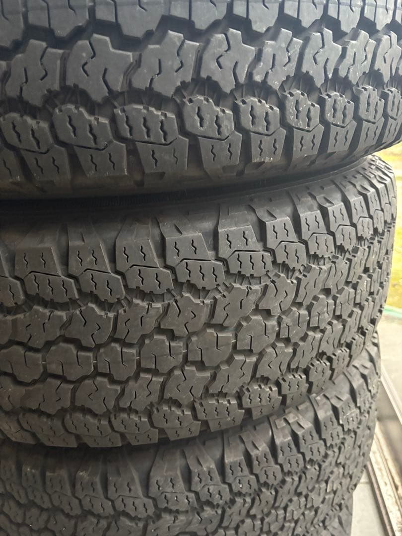 おまけマット付き255/70r18 ランドローバーディフェンダーホイールセット