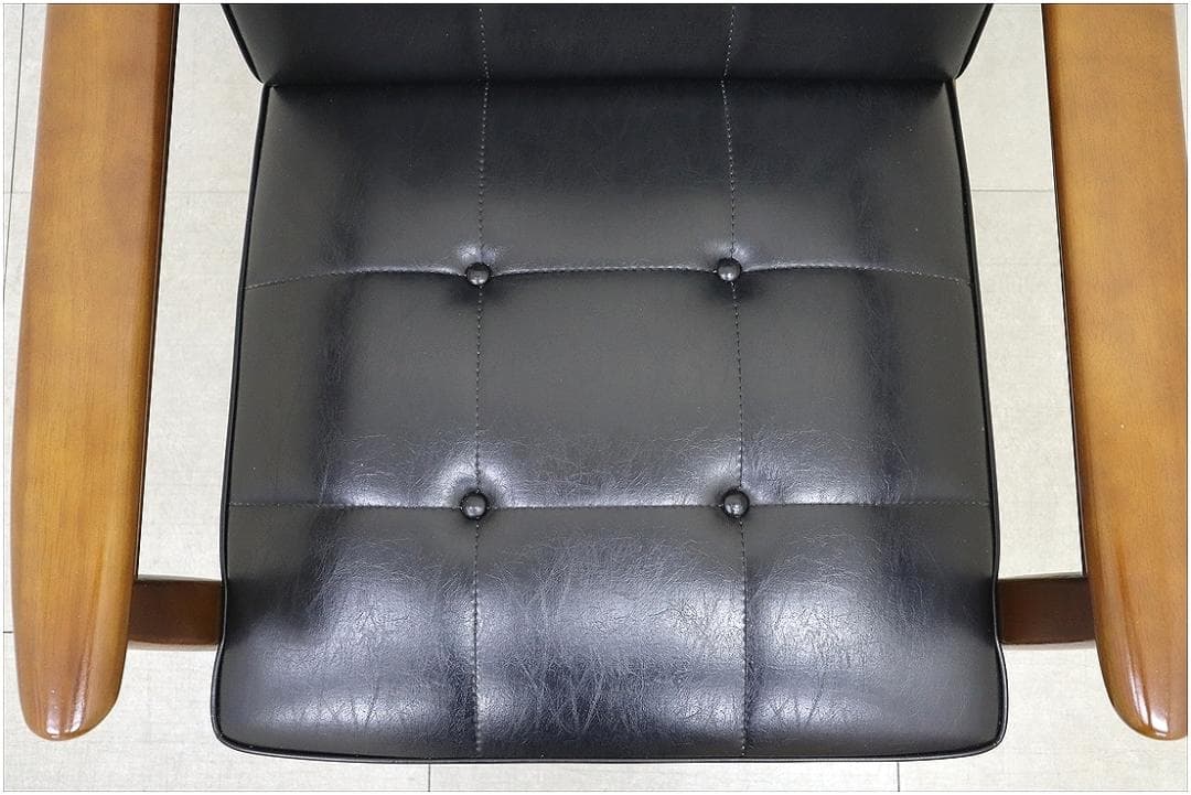 カリモク60 ロクマル Kチェア 1シーター スタンダード ブラック 1P