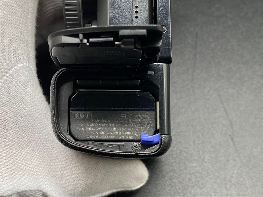 ★SONY ミラーレスカメラ a6000 ILCE-6000 ボディのみ